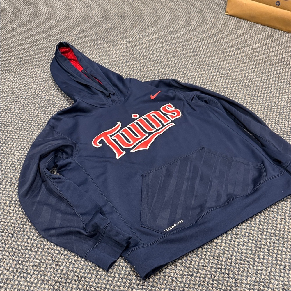 Nike Navy and Red Twins Hooded Pullover